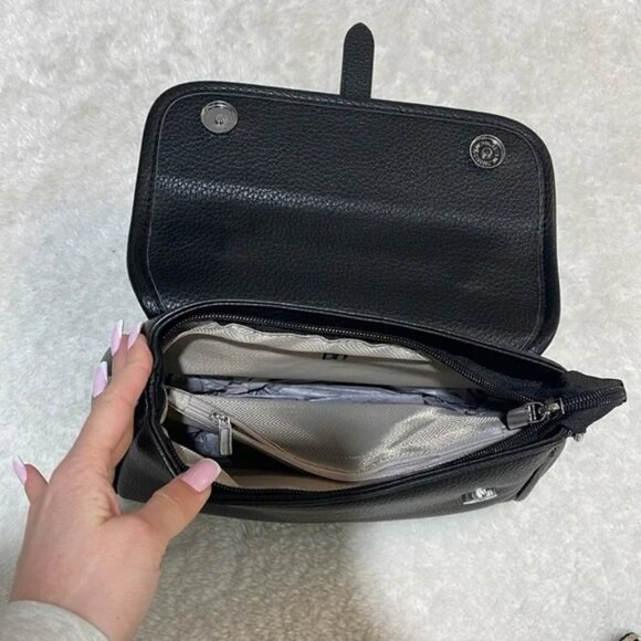 BHeveryday The Francis Handbag - Picture 6 of 7